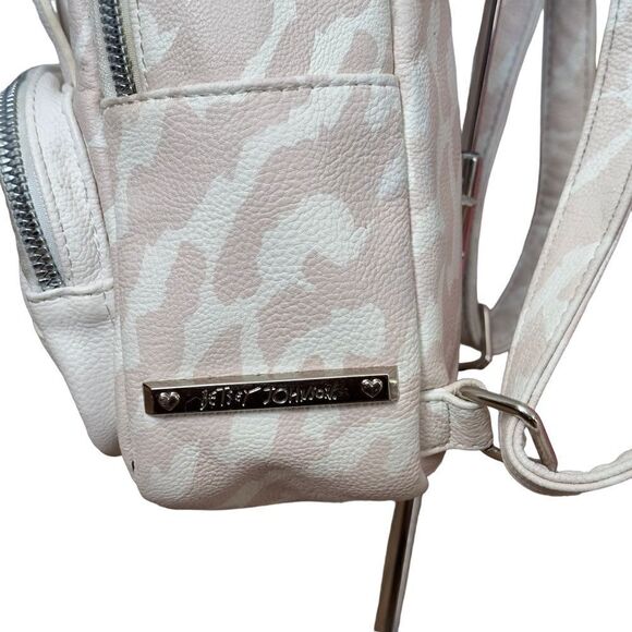 Betsey Johnson Dog Mini Backpack - Picture 7 of 15